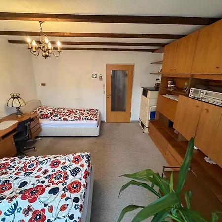 Διαμέρισμα Ferien- Und Monteurwohnung Rotbuehl *