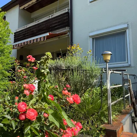 Ferien- Und Monteurwohnung Rotbuehl شقة
